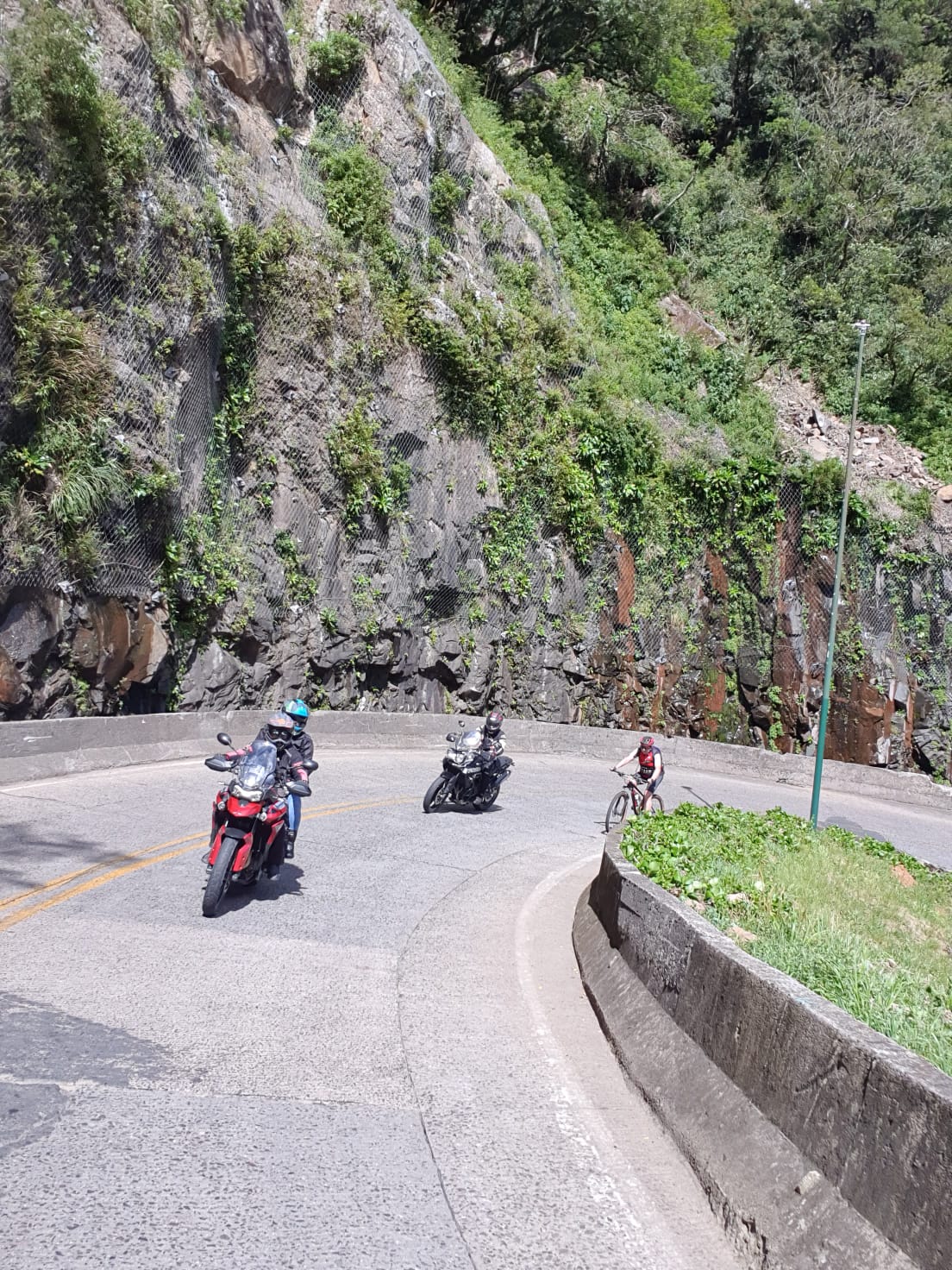 Viagem de moto América Latina - Cristiano Damaceno